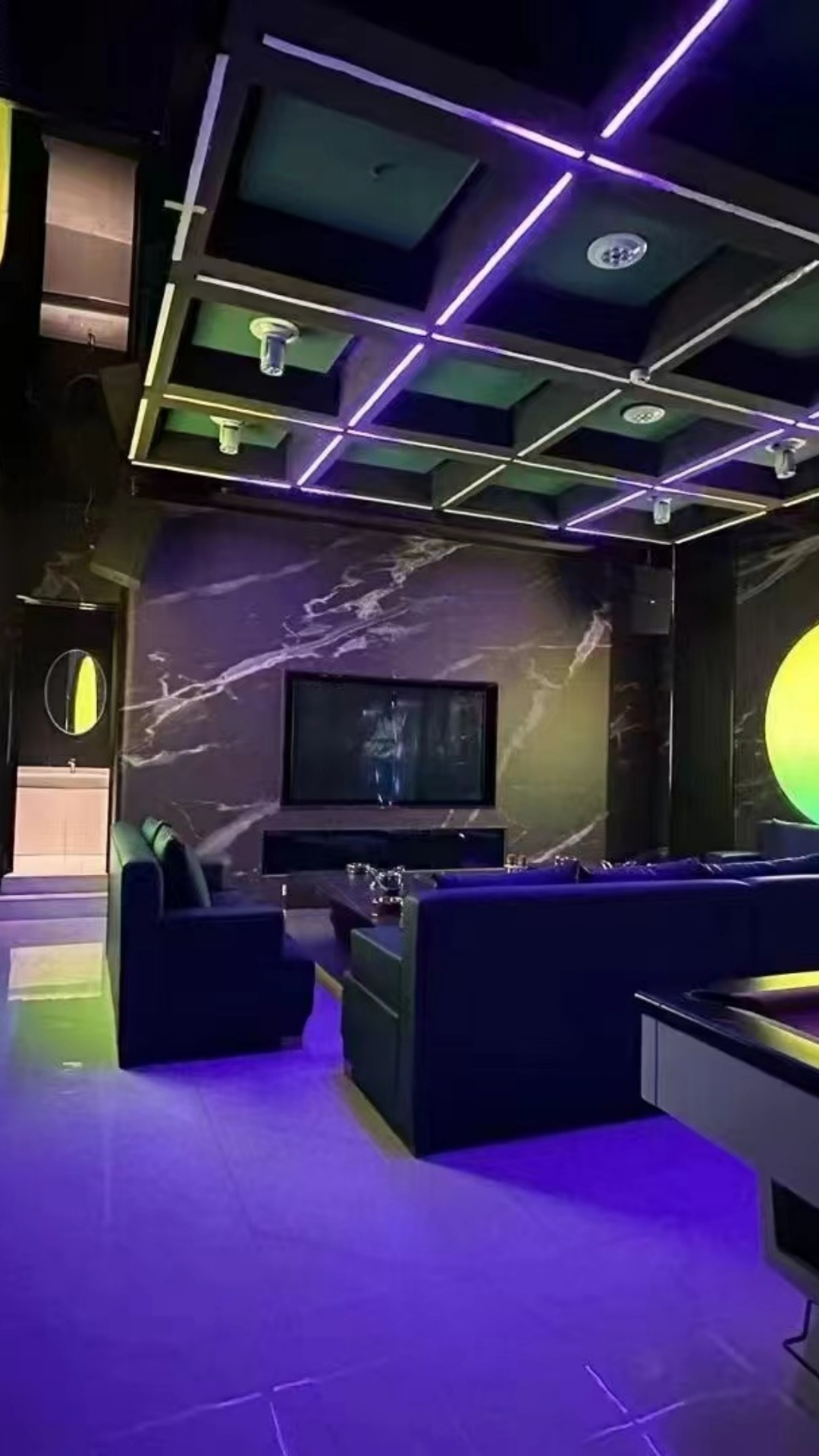 豪华包厢内部环境